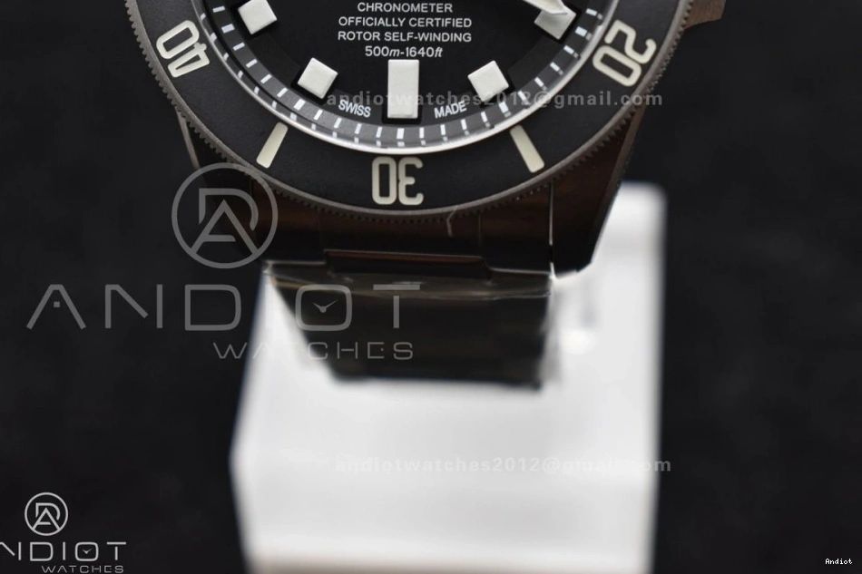 1:1 on Black Titanium Titanium Ceramic Black Dial Best Edition XF Pelagos A2824 Bracelet 0215